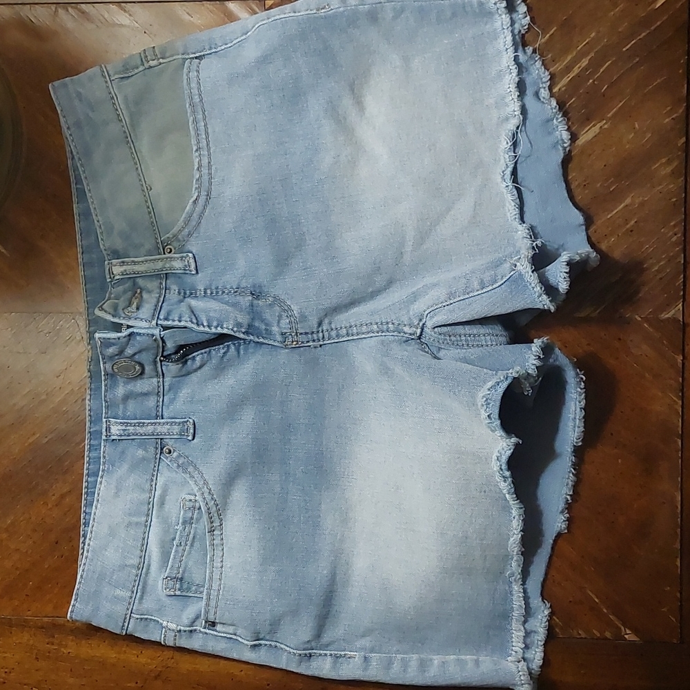 Women shorts